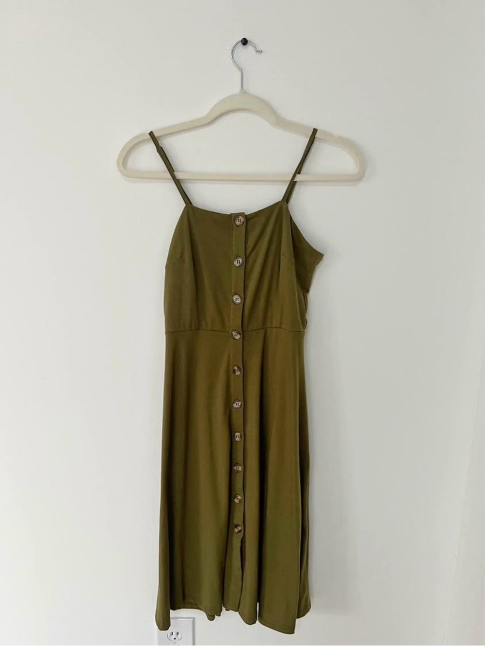 Berydress Olive Button-Front Midi Dress – Size Small